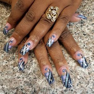 Meet your Posher, Ambria